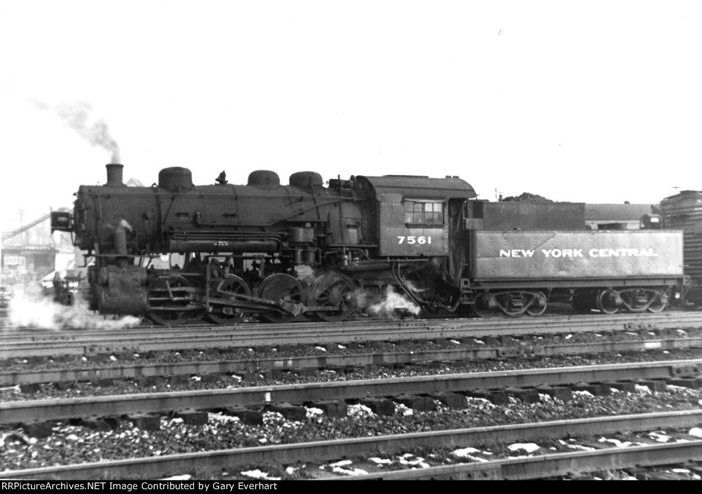NYC 0-8-0 #7561 - New York Central